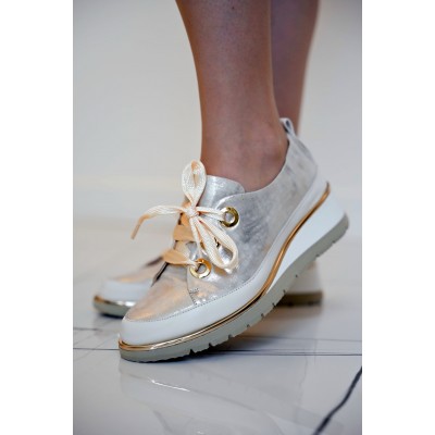 Alexandra fűzős cipő