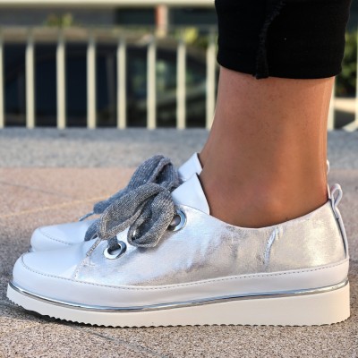 Alexandra fehér-ezüst cipő