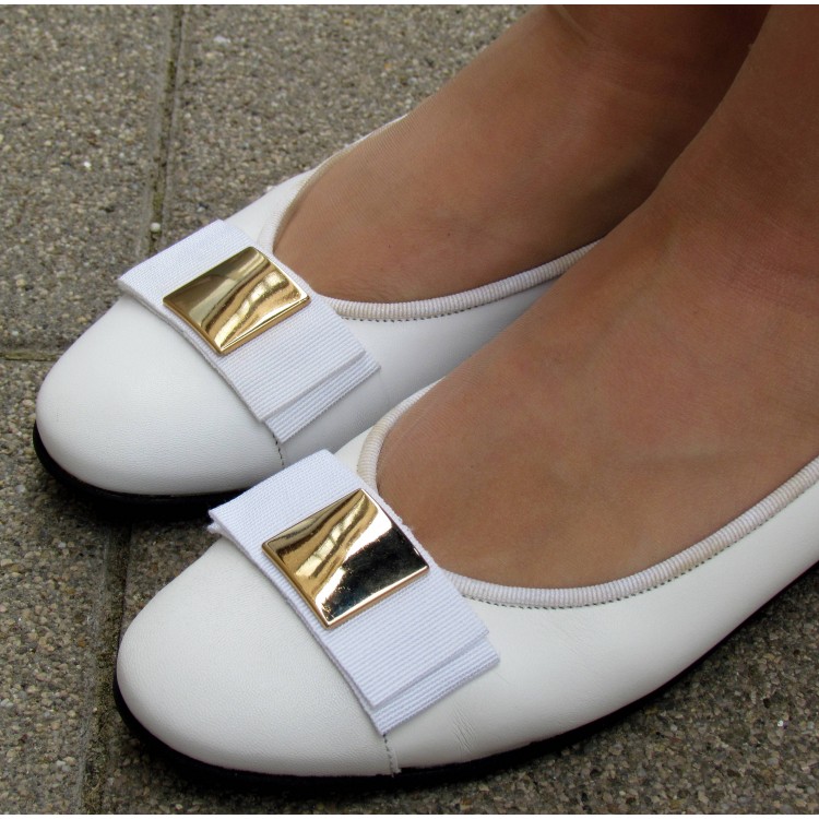 Gabriele fehér balerina cipő