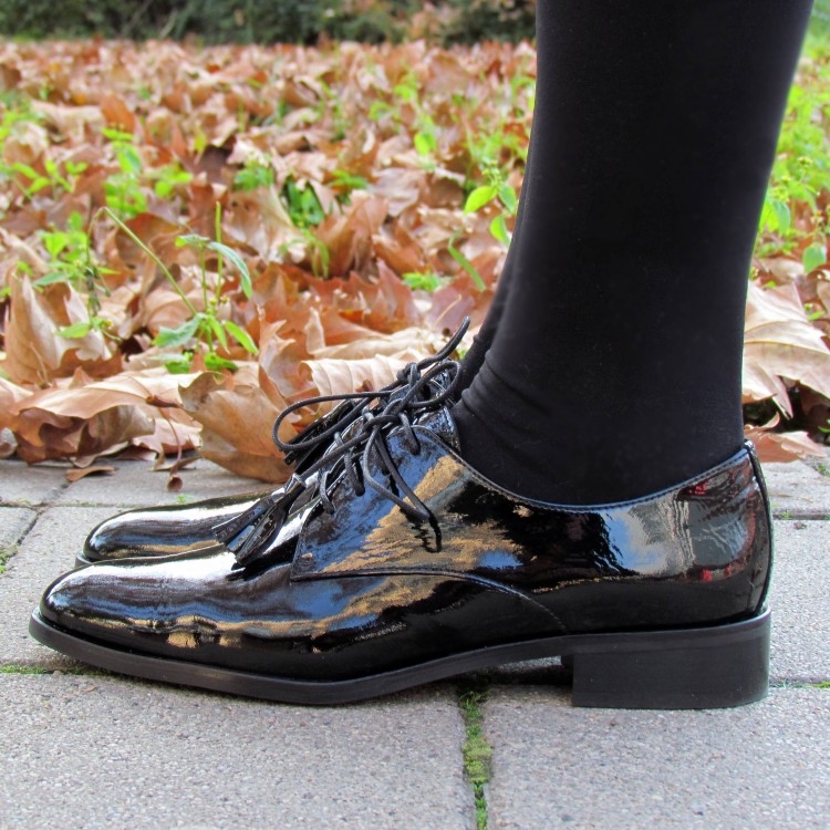 Pertini fekete lakkbőr cipő