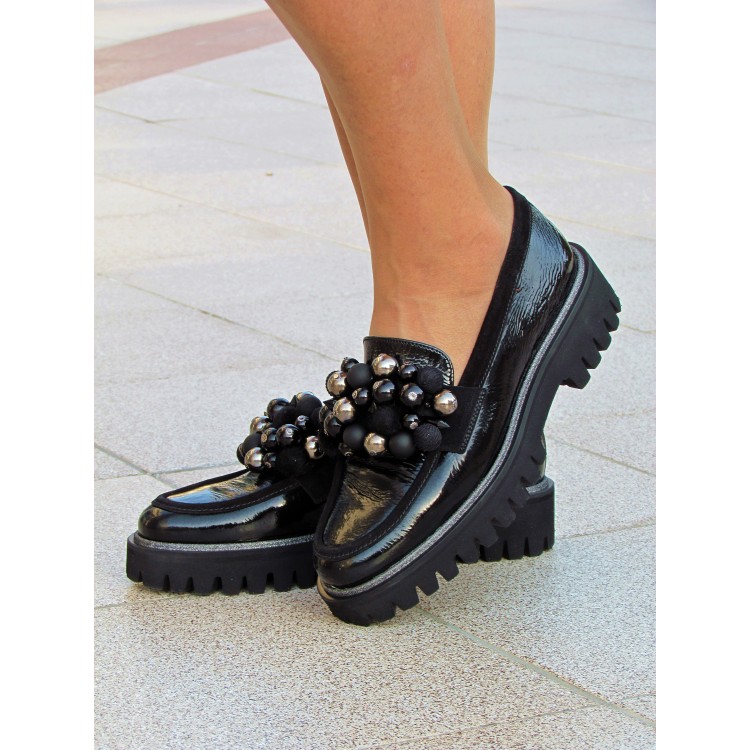Pertini fekete gyöngyös cipő