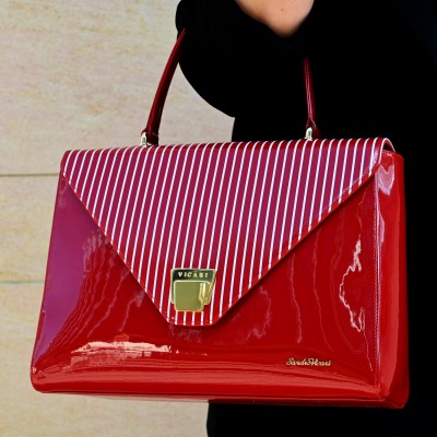 Sandro Vicari piros lakk táska