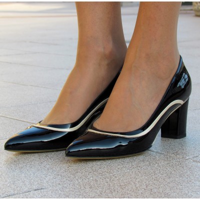 Sandro Vicari fekete-bézs alkalmi cipő