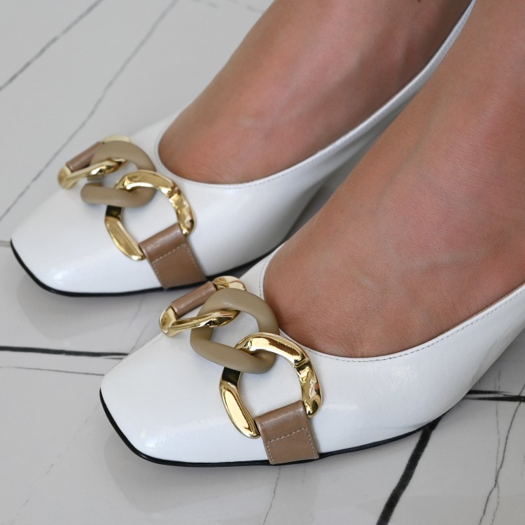 Zocal fehér láncos cipő
